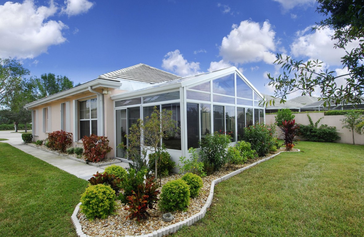 Sunroom Repairs & Glass Replacement in Kendall, FL